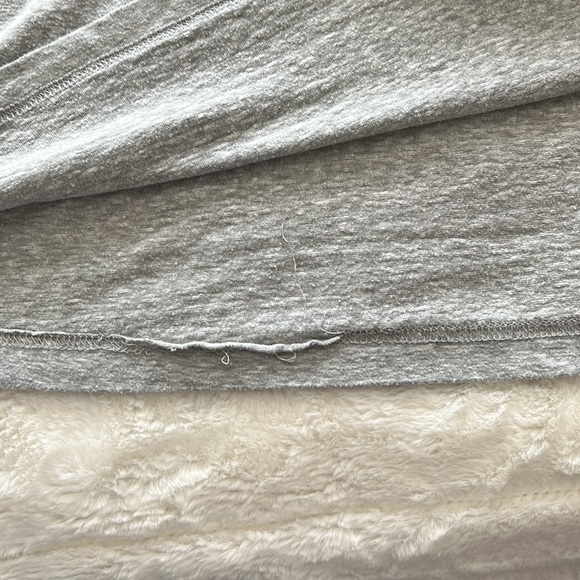 Ecko Ultd Instigate 93 Tee- Size XLarge. Preowned- Gray, Black, & Burgundy - Picture 6 of 6